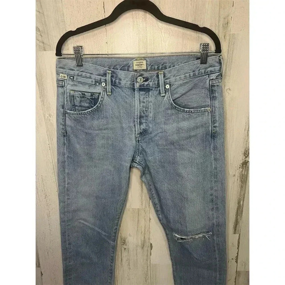 Citizens of Humanity Emerson Boyfriend Jeans Size 27 Light Wash Distressed - Picture 5 of 12
